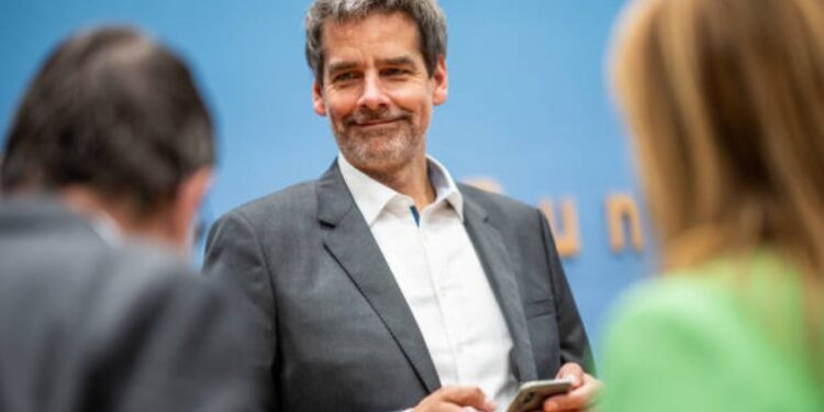 Steffen Hebestreit